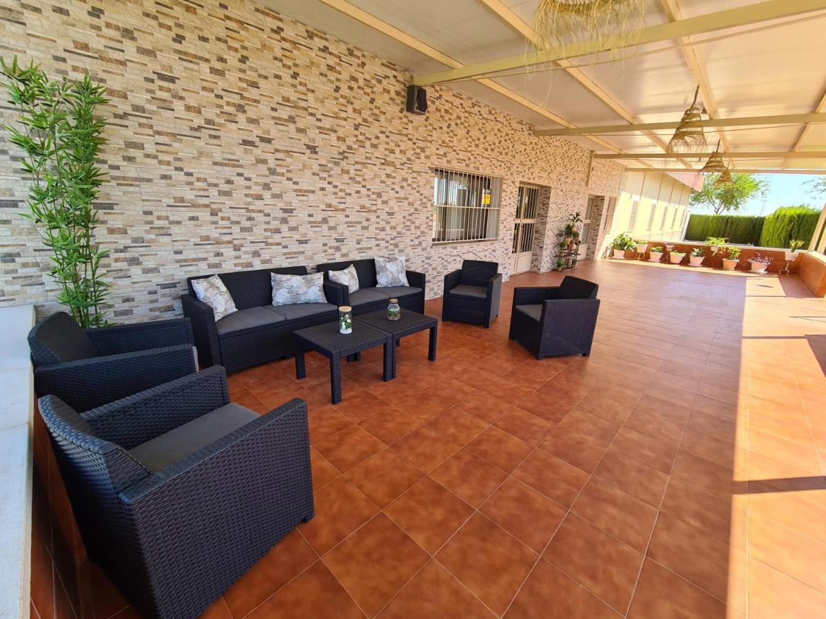 הוילה Valdepeñas Casa Rural Kentia מראה חיצוני תמונה